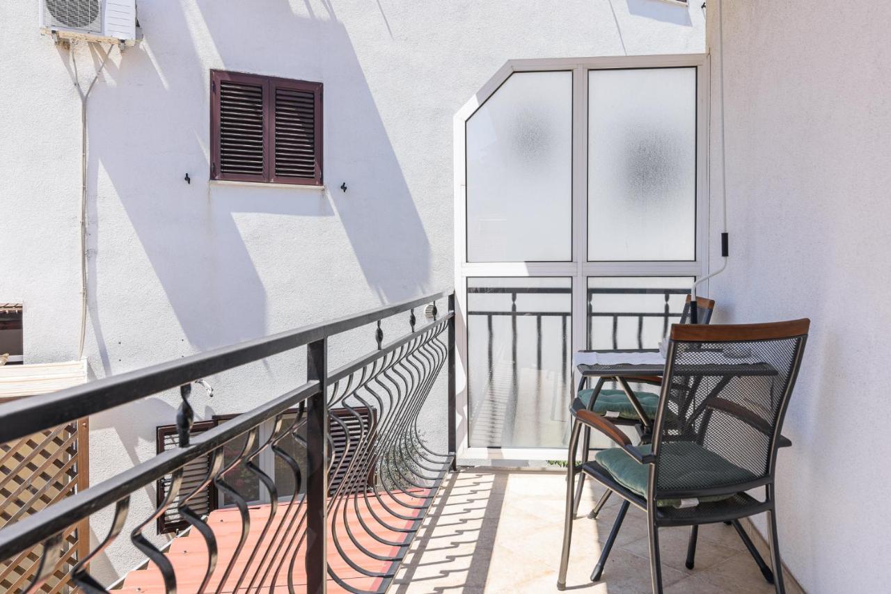 Apartmani Suki Trogir Eksteriør billede