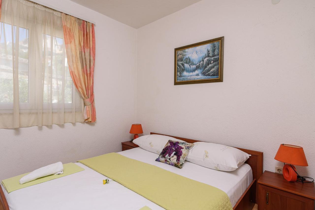 Apartmani Suki Trogir Eksteriør billede