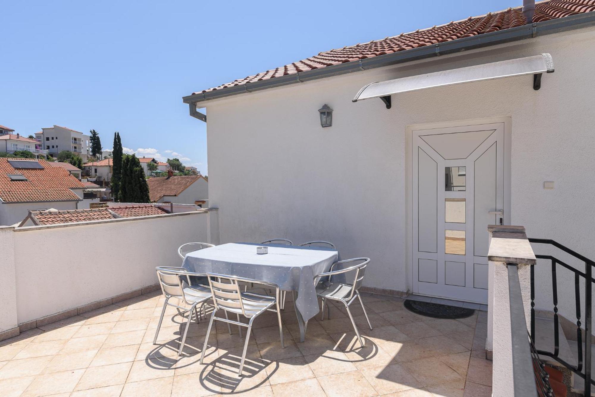 Apartmani Suki Trogir Eksteriør billede