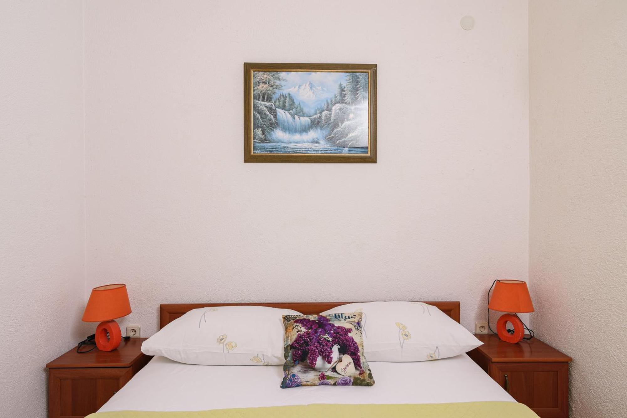 Apartmani Suki Trogir Eksteriør billede