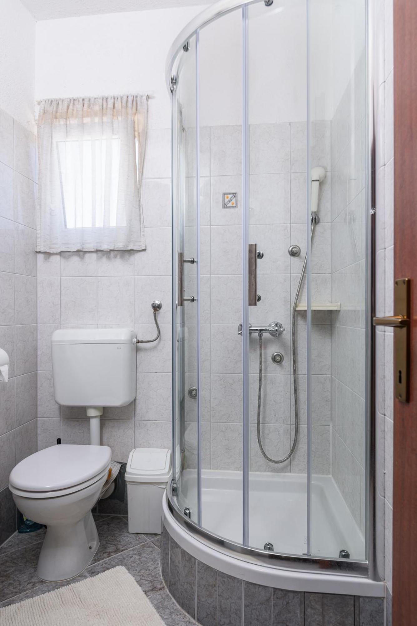 Apartmani Suki Trogir Eksteriør billede