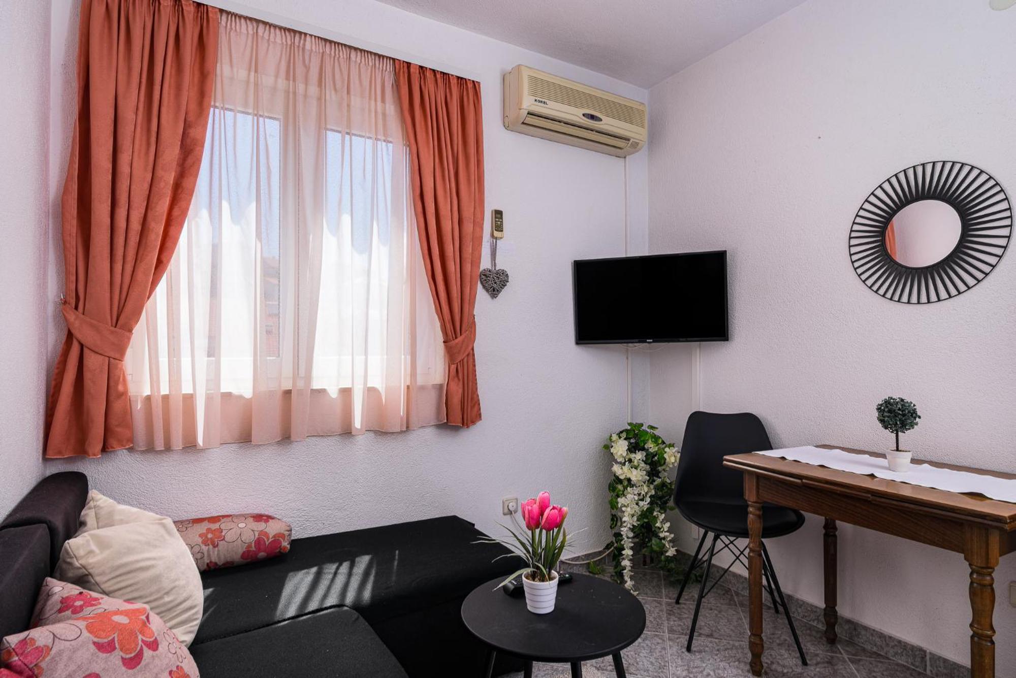 Apartmani Suki Trogir Eksteriør billede