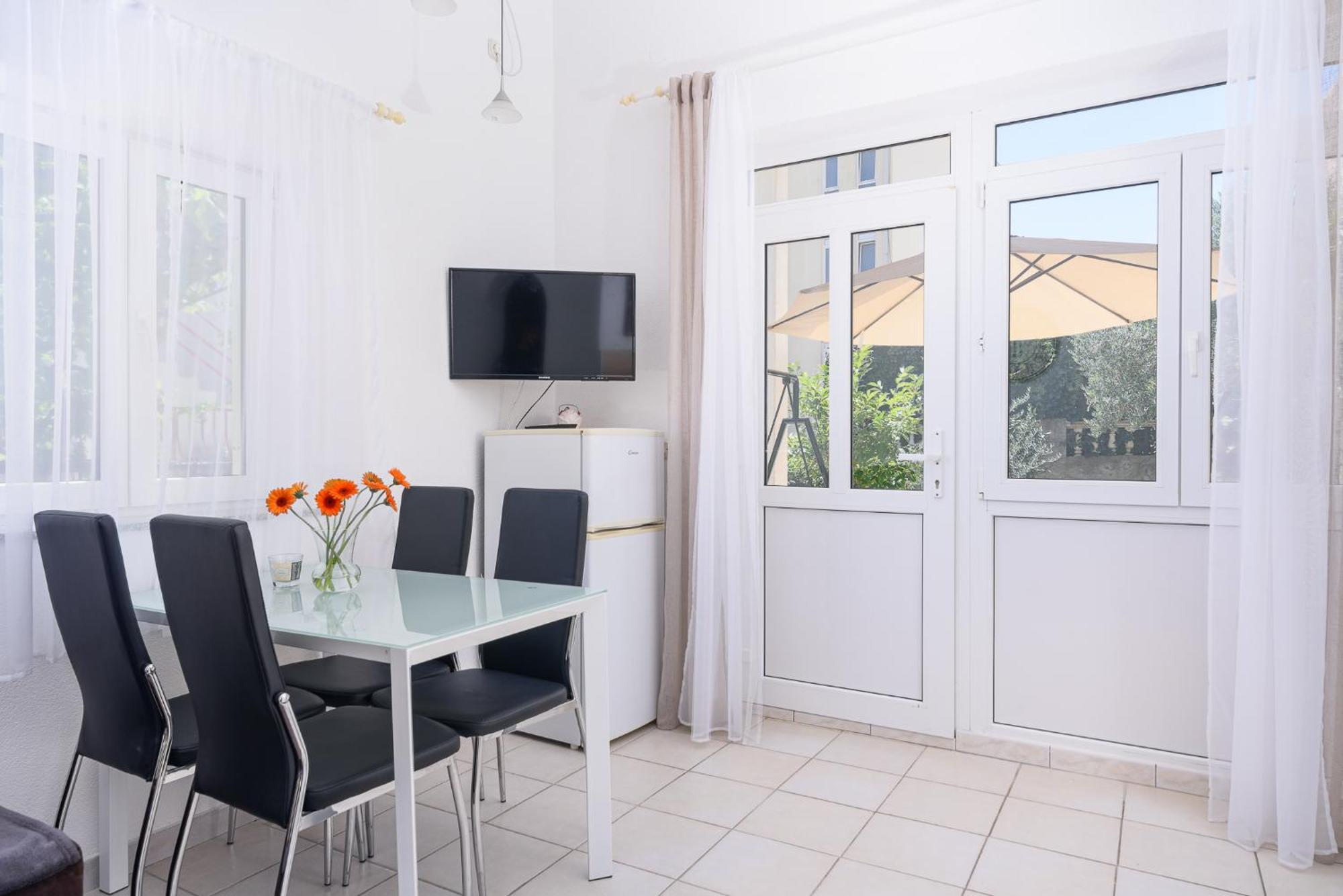 Apartmani Suki Trogir Eksteriør billede
