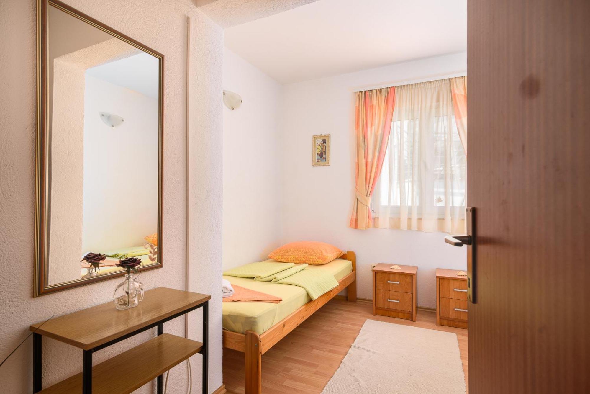 Apartmani Suki Trogir Eksteriør billede